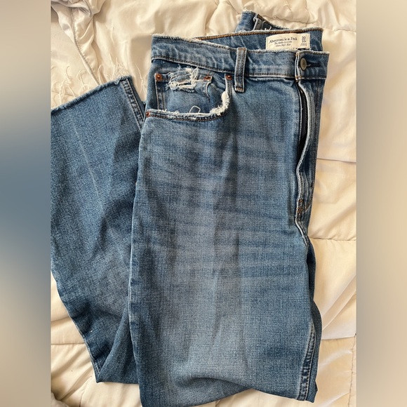 Abercrombie Jeans - Picture 2 of 2